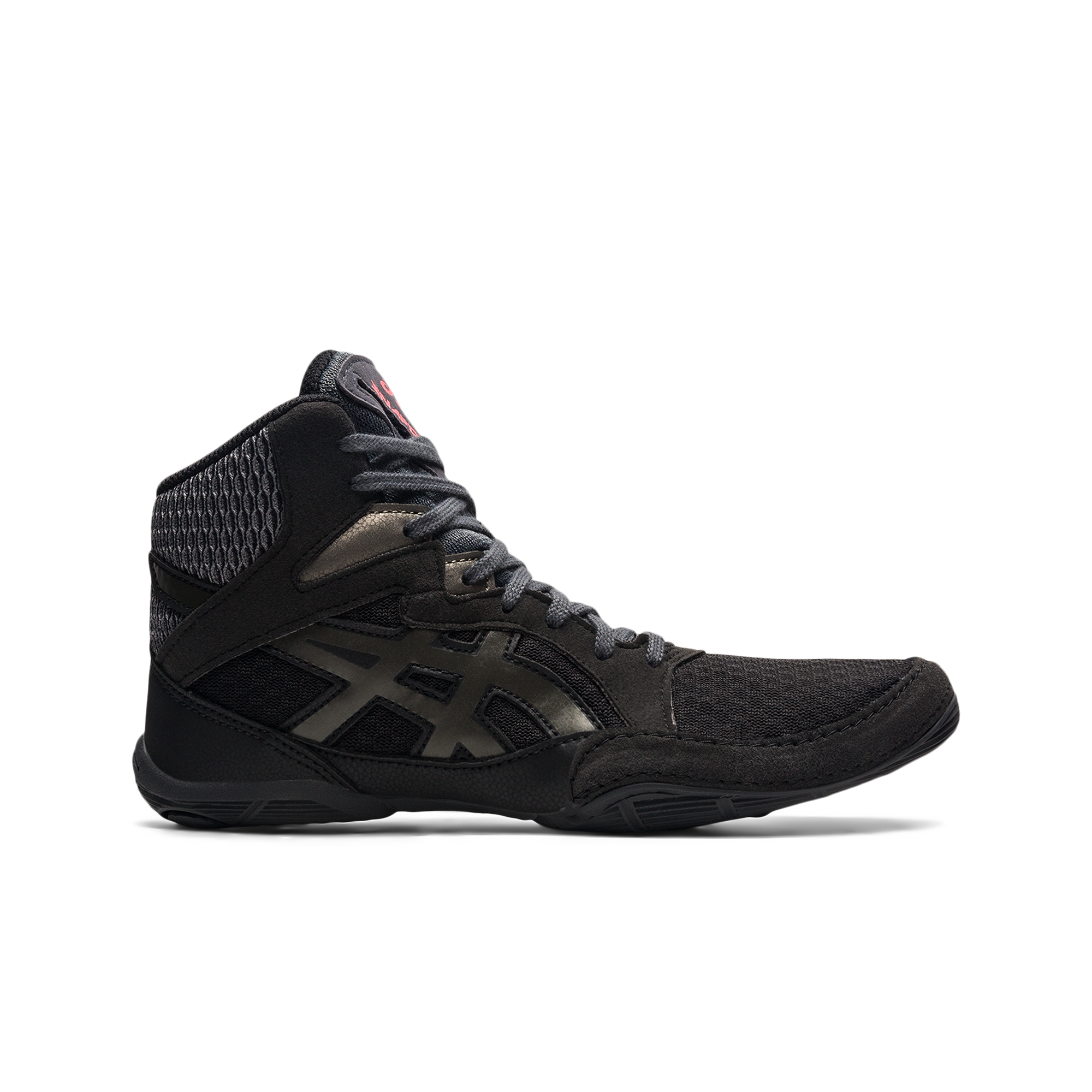 Aggressor wrestling outlet shoes hibbett sports